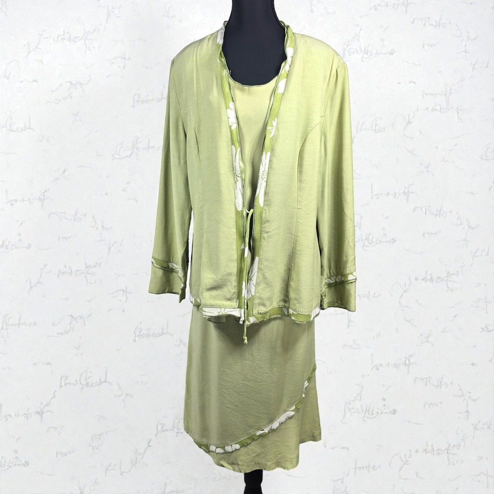 Design Todays 3 Piece Skirt Suit Set Woman XL Sage Green Floral Trim Made in USA
